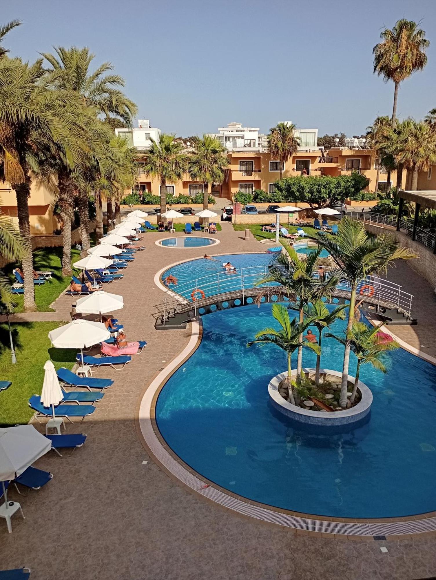 Pagona Holiday Apartments Paphos Luaran gambar